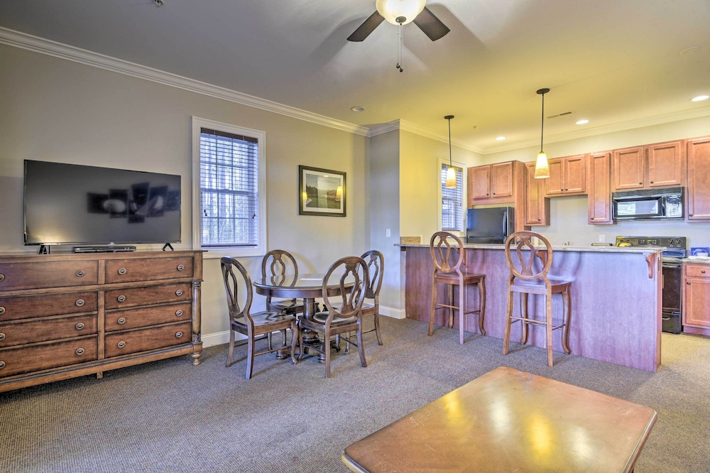 Anderson Creek Resort Condo on Golf Course with Pool - photo 10