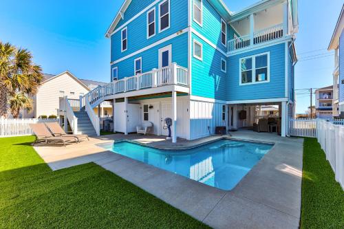 Endless Summer by Carolina Beach Realty in Kure Beach, United States