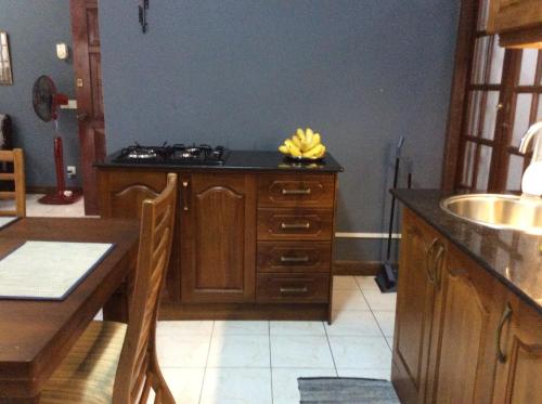 Negombo Travellers Inn - last minute hotel in Negombo