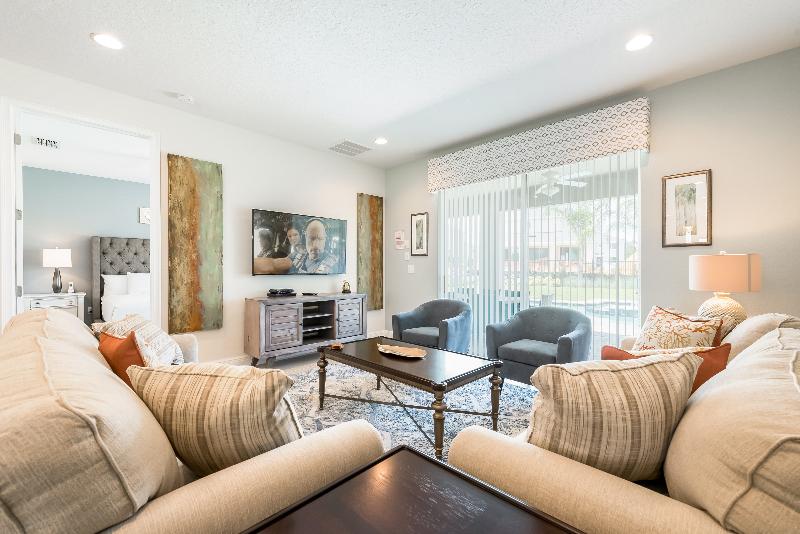 Encore Resort Vacation Homes & Waterpark - photo 18