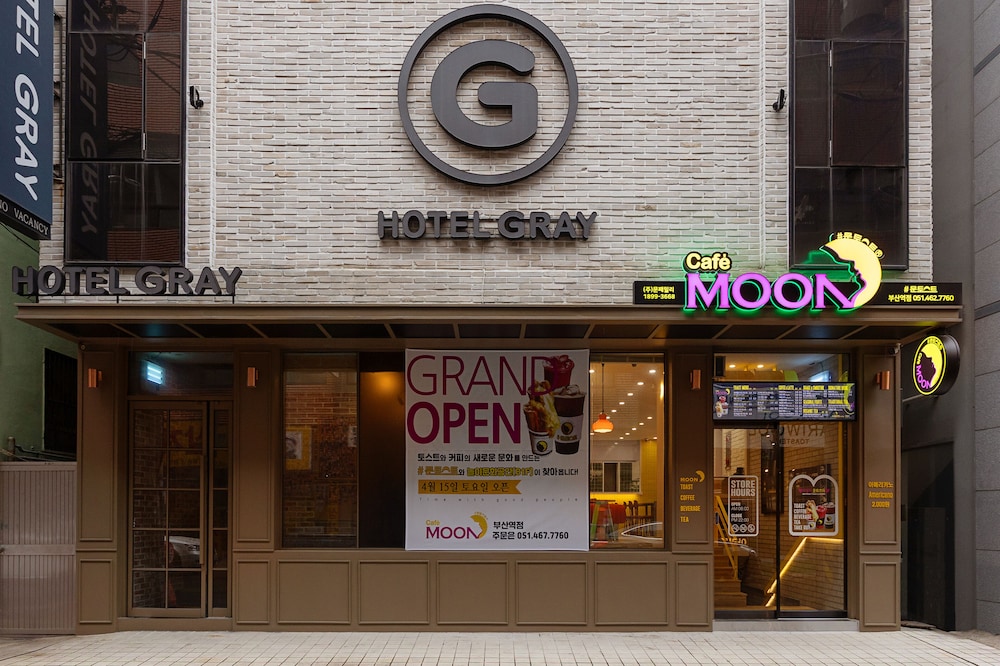 Hotel Gray - carbon neutral hotel in Busan