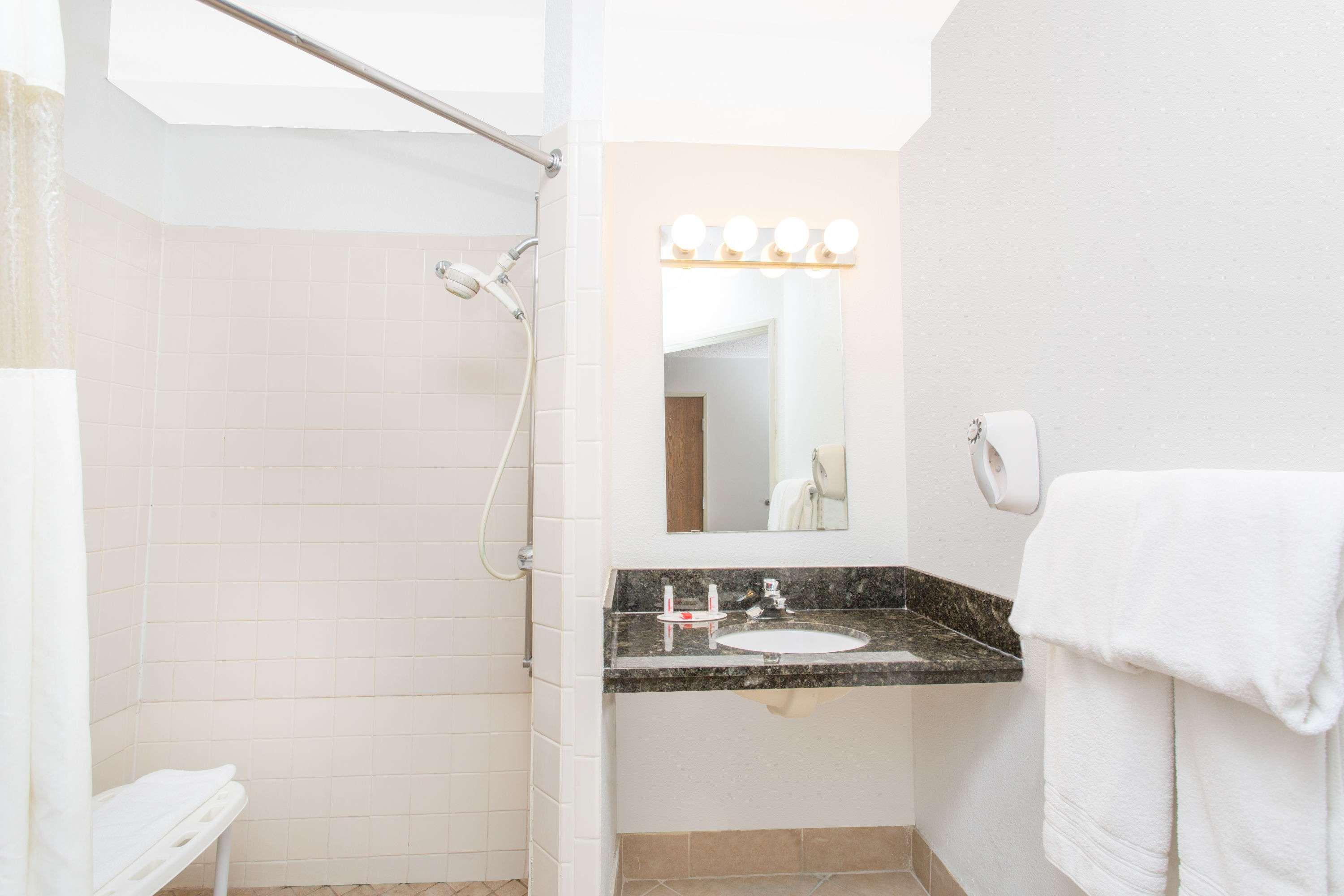 Days Inn by Wyndham Silverthorne - photo 17