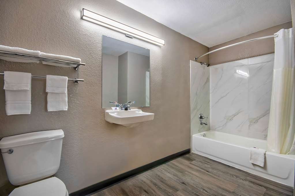Studio6 Texas City TX - photo 21