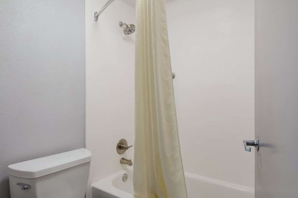 Quality Inn near Casinos and Convention Center - photo 18
