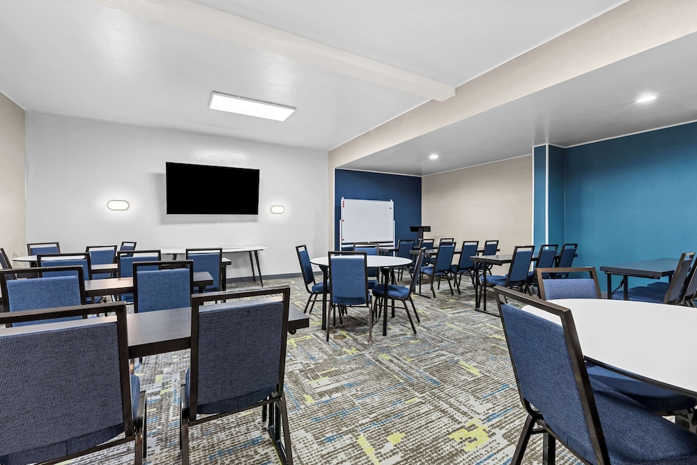 Hampton Inn Florence Midtown near University of North Alabama - photo 34