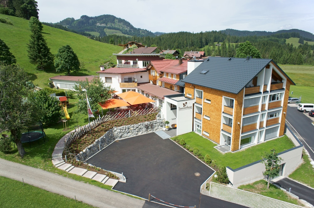 Genuss & Aktivhotel Sonnenburg in Mittelberg, Austria