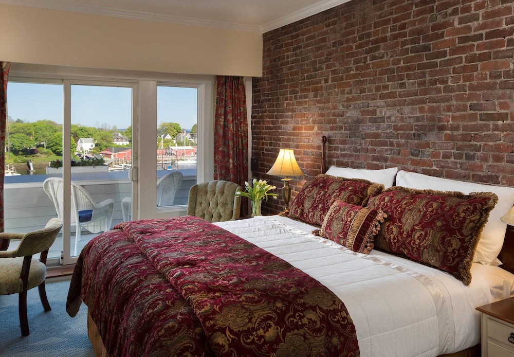 Lord Camden Inn - photo 7