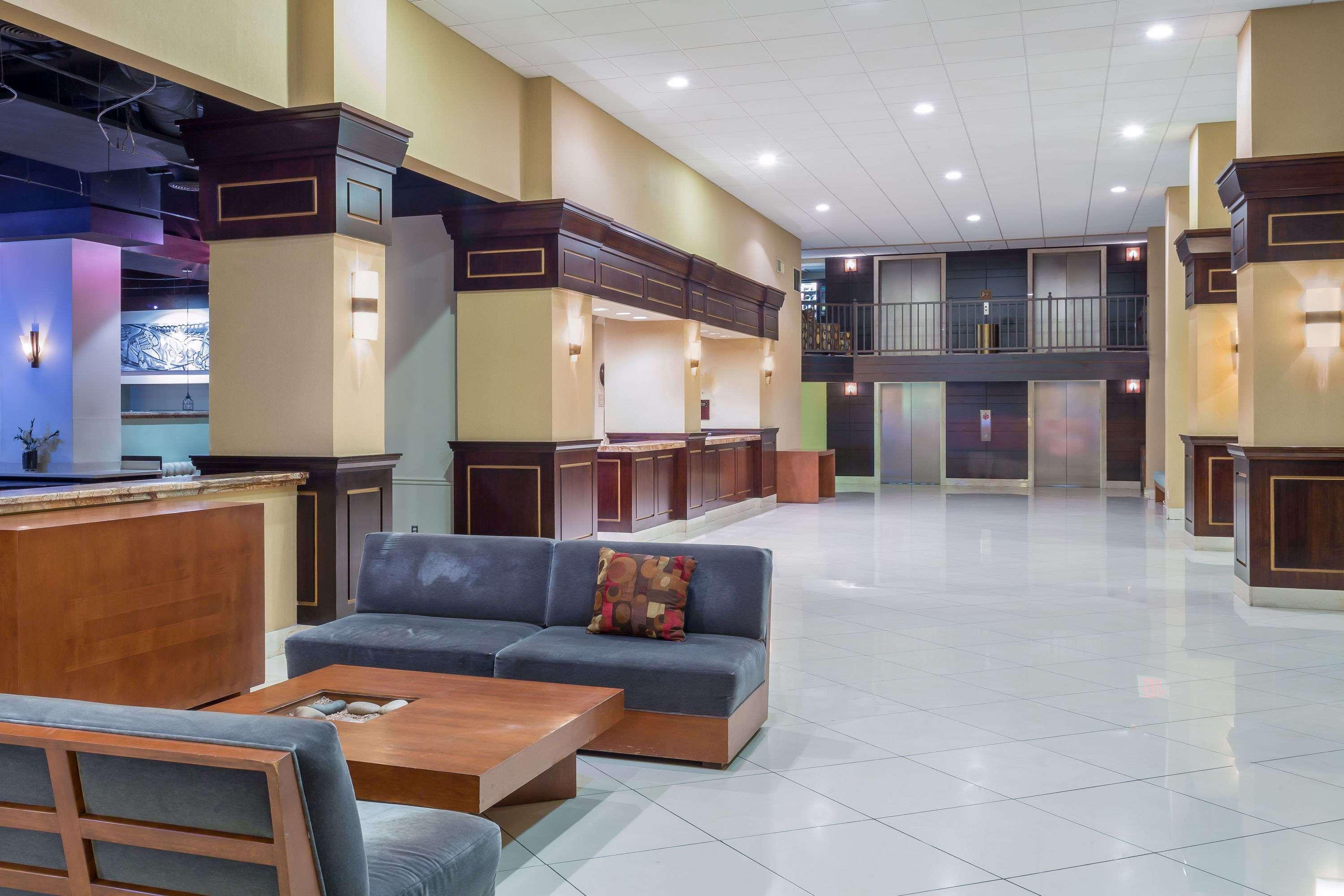 The Phoenix Place Hotel & Suites - photo 11