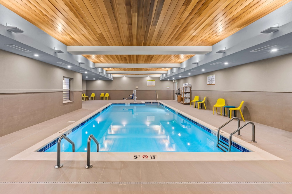 Home2 Suites by Hilton North Conway - photo 58