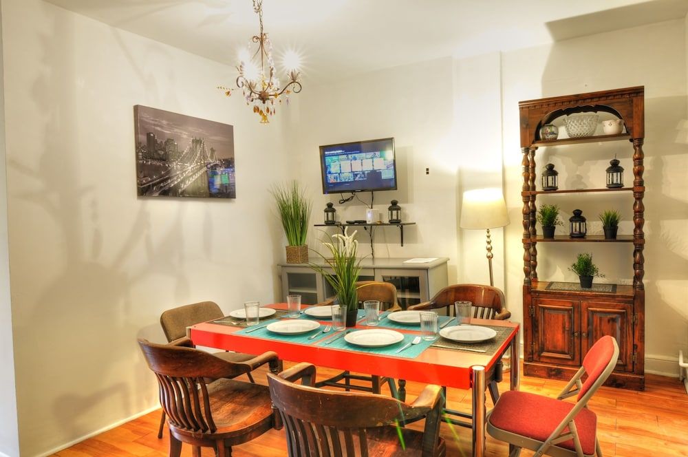 Chelsea Art Suites - photo 60