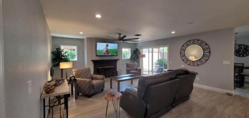 Updated Enclosed Patio Corner Lot Bike Trail — 4-Star Luxury Hotel in Scottsdale, United States