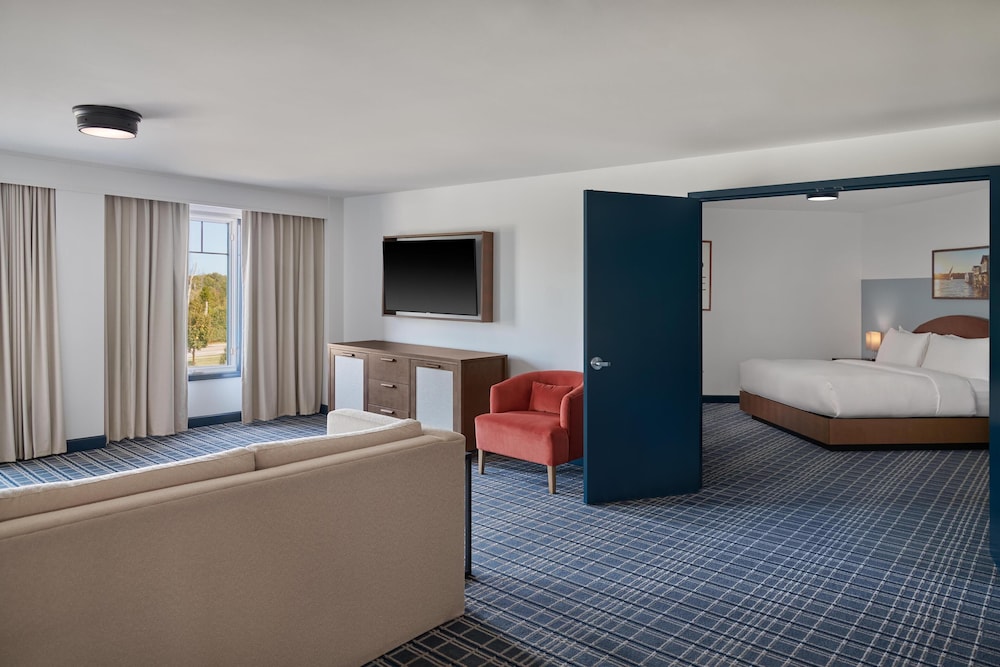 Hotel Canandaigua Tapestry Collection by Hilton - photo 34