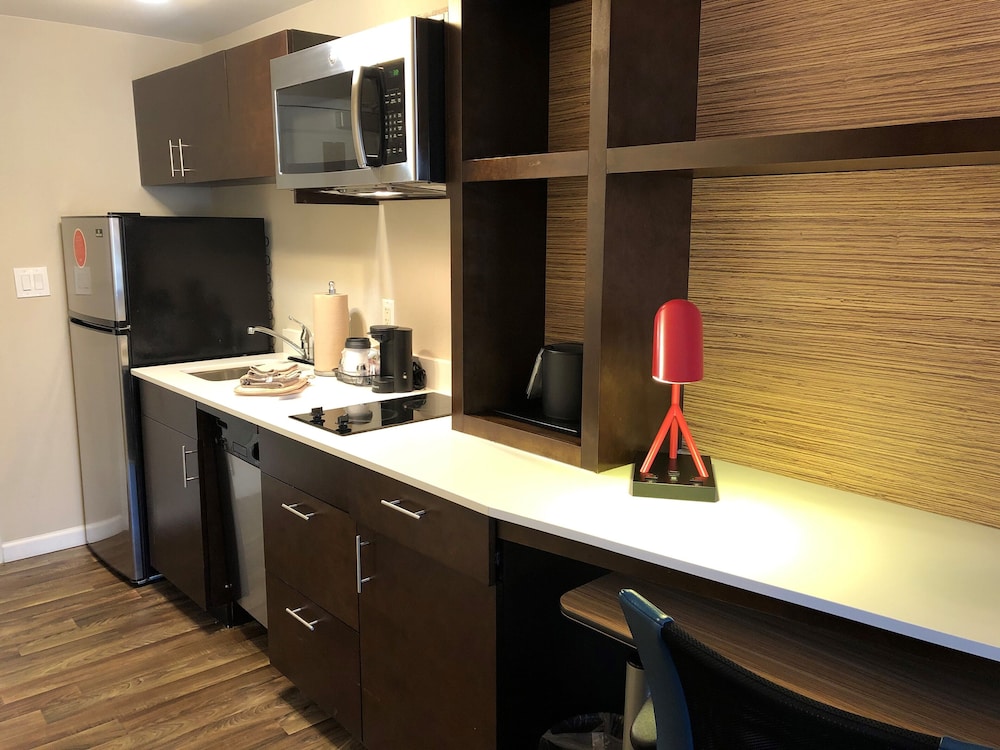 TownePlace Suites by Marriott Macon Mercer University - photo 10