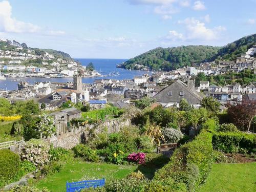 Mount Boone 12A in Dartmouth, United Kingdom