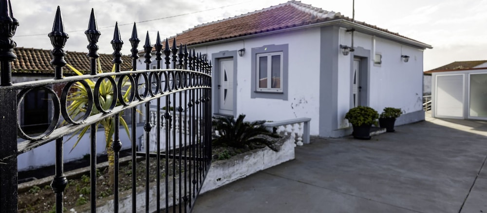 Sunset Pool House T1 21794057 — Feteira