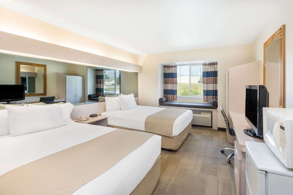 Microtel Inn & Suites by Wyndham Sainte Genevieve - photo 8