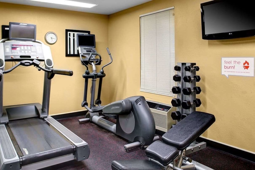 Hawthorn Extended Stay by Wyndham Cincinnati NE Mason - photo 23