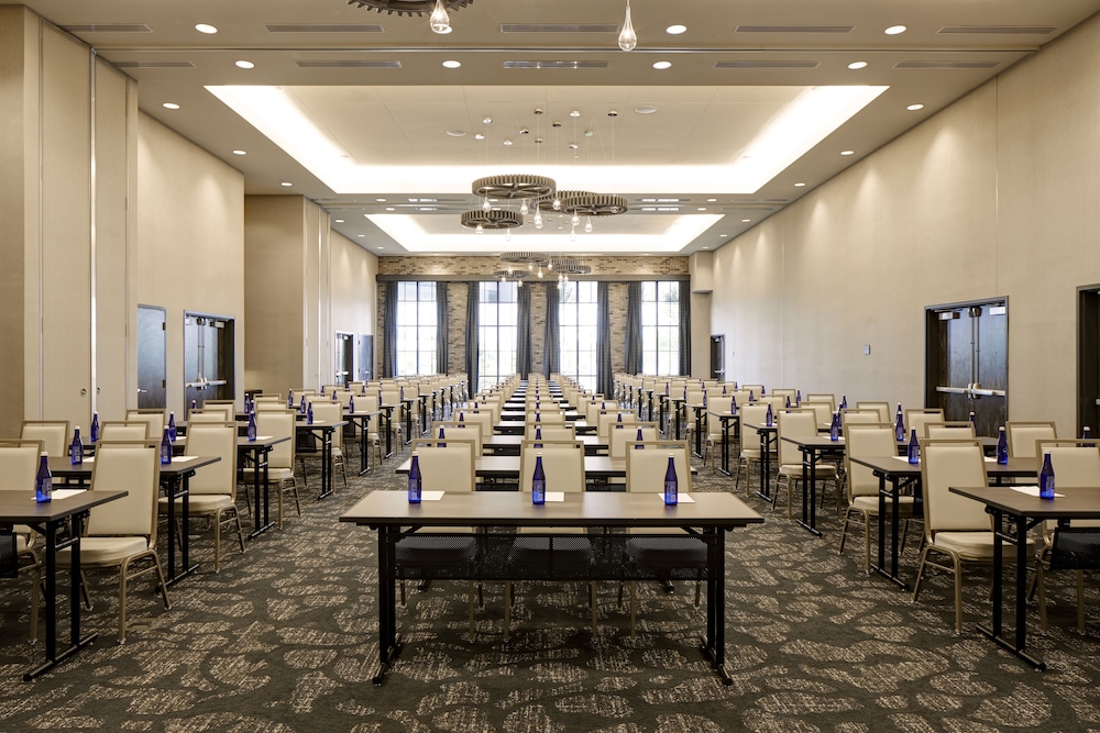 Archer Hotel Florham Park Morristown - photo 42