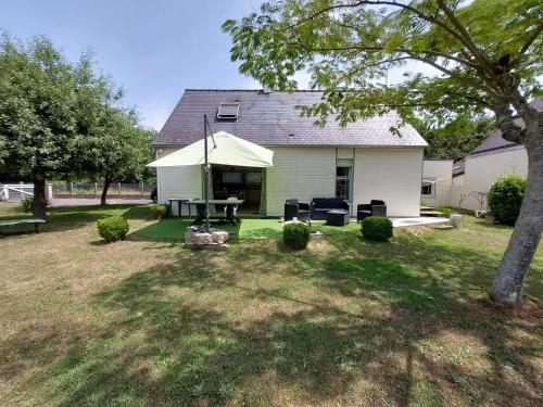 L’ Albizia in Sarzeau, France