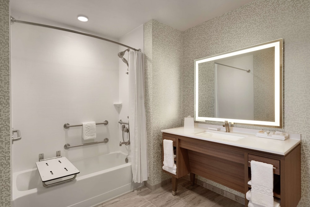 Home2 Suites By Hilton Alamogordo White Sands - photo 34