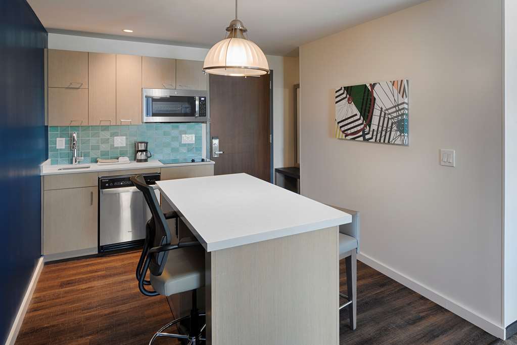 Hyatt House Columbus OSU Short North - photo 43