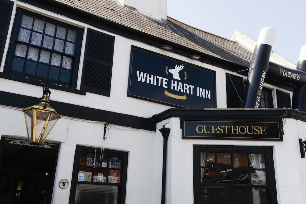 The White Hart Inn — Twickenham