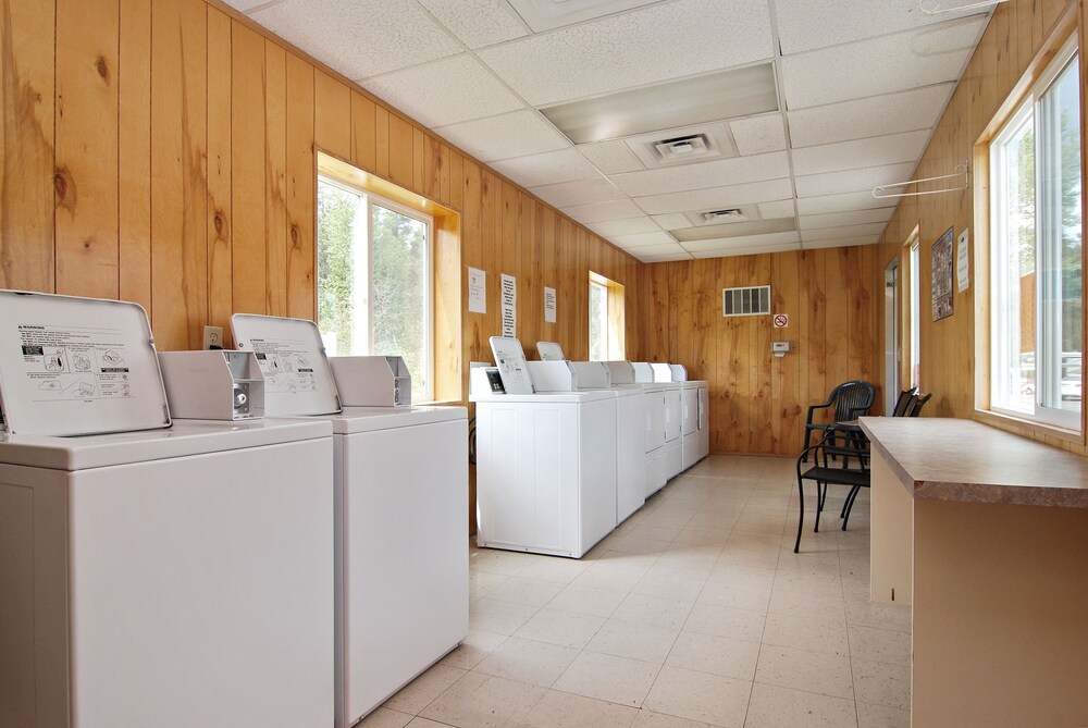 Silver Cove RV Resort - photo 29