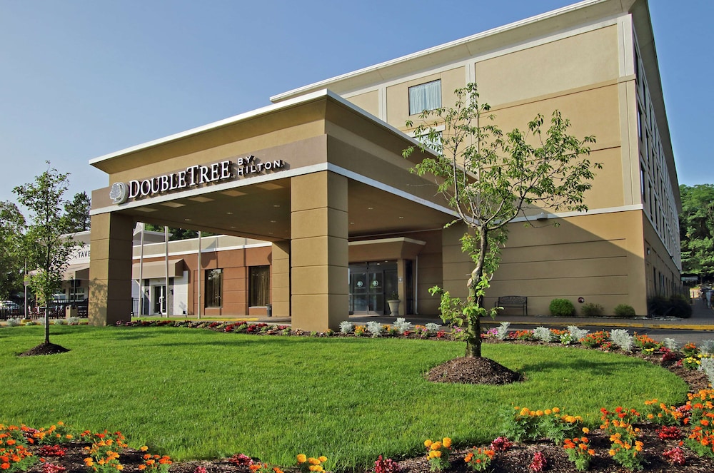 DoubleTree by Hilton Mahwah — hotel in Mahwah