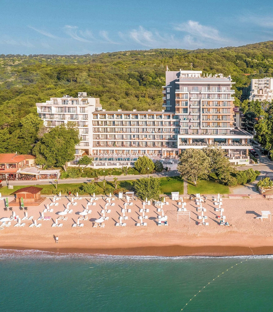 Grifid Hotel Vistamar Ultra All Inclusive — 4-Star Luxury Hotel in Zlatni Pyasatsi, Bulgaria