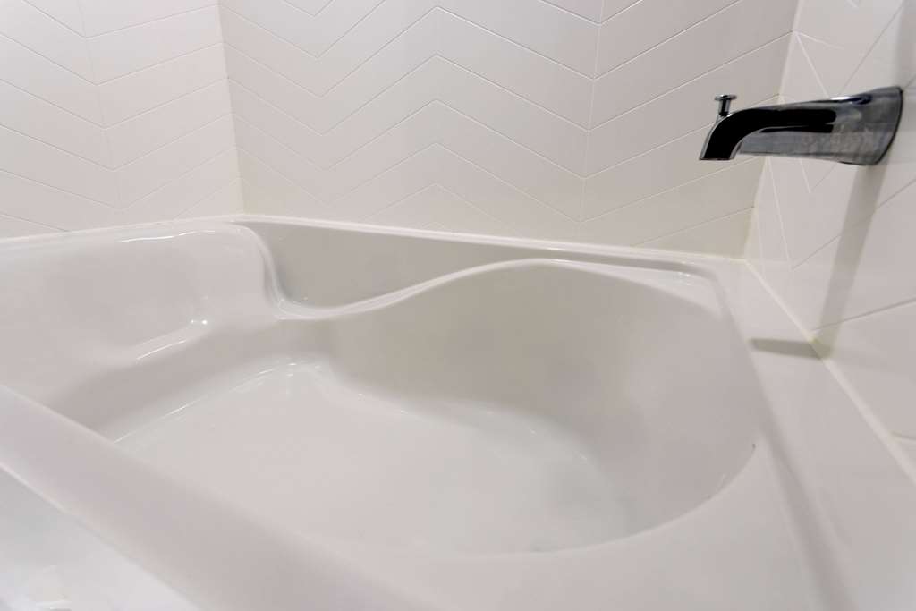 Ramada by Wyndham Parsippany - photo 15