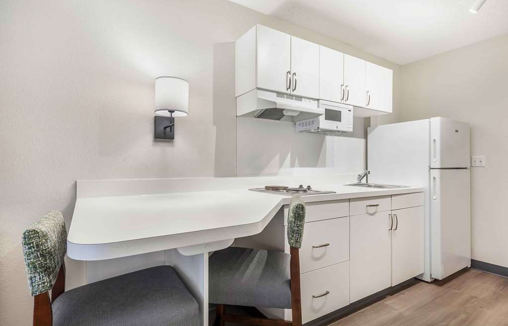 Extended Stay America Suites DC Alexandria Eisenhower Ave - photo 15