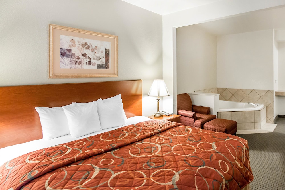 Quality Inn Parsons North - photo 12
