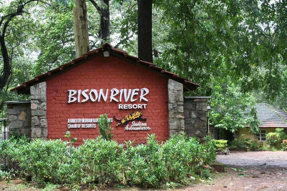 Bison River Resort - carbon neutral hotel in Dandeli