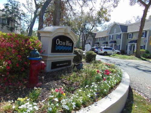 W2 Ocean Walk Resort upstairs 2 bed king and two twins next to back pool in Saint Simons Island, United States