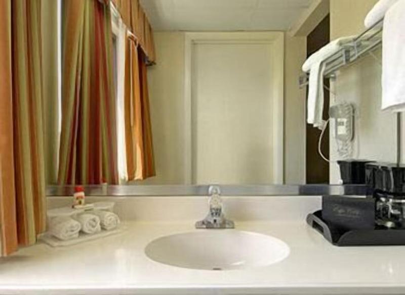 SureStay Studio by Best Western Rowland I95 - photo 7