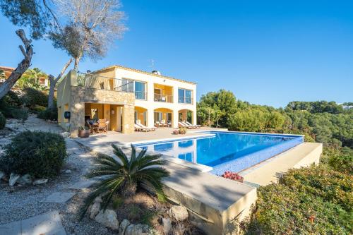 The Beauty Of Cala Tamarit — Tarragona