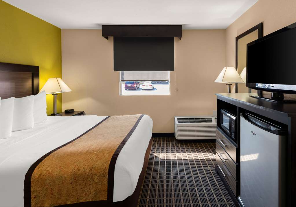Best Western Adena Inn - photo 17