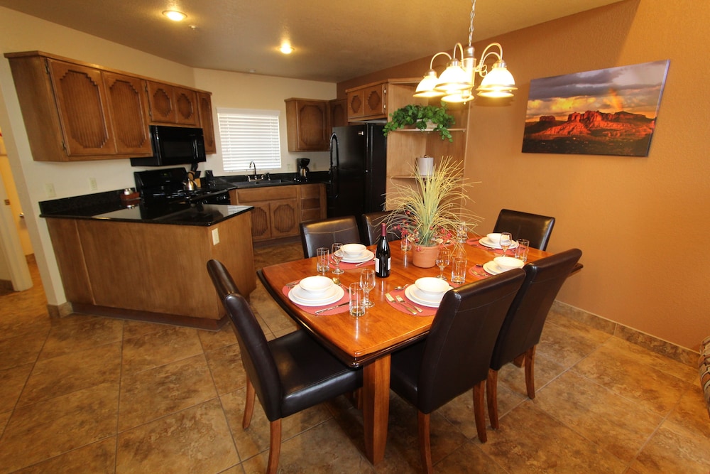 Sedona Springs Resort - photo 14