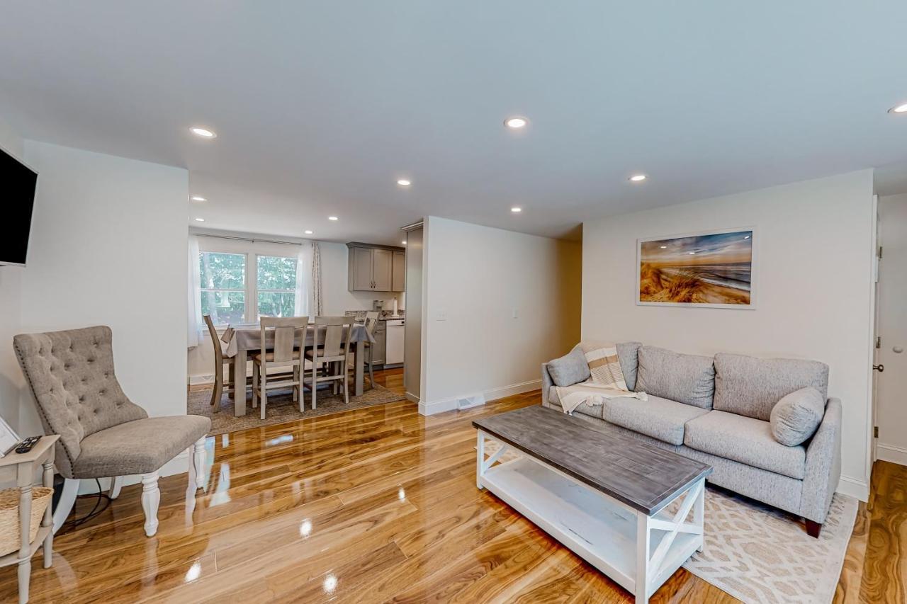 Thayer Thicket in South Dennis, United States