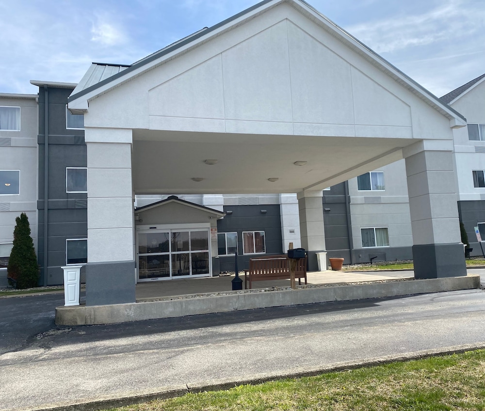 Wingate by Wyndham Uniontown - photo 32