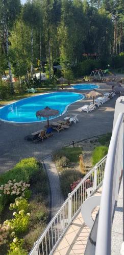 Romantyczny Apartament Happy 16 Basen & Kort Tenisowy Ochrona 24 H Dla Maksymalnie 6 Osób — 4-Star Luxury Hotel in Pobierowo, Poland