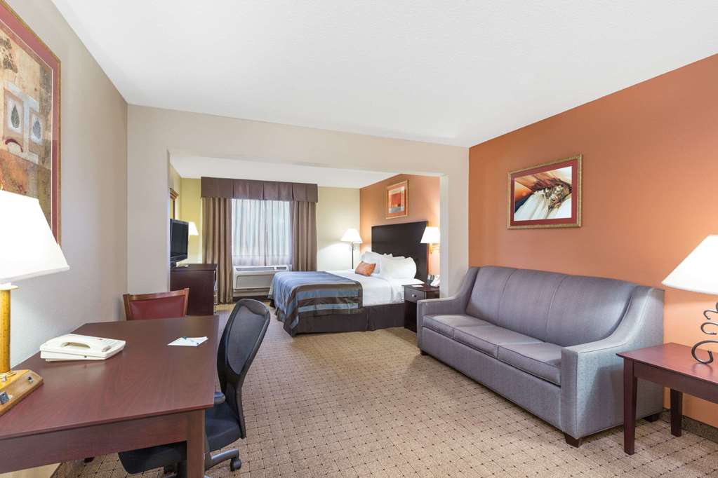 Wingate by Wyndham West Monroe - photo 10