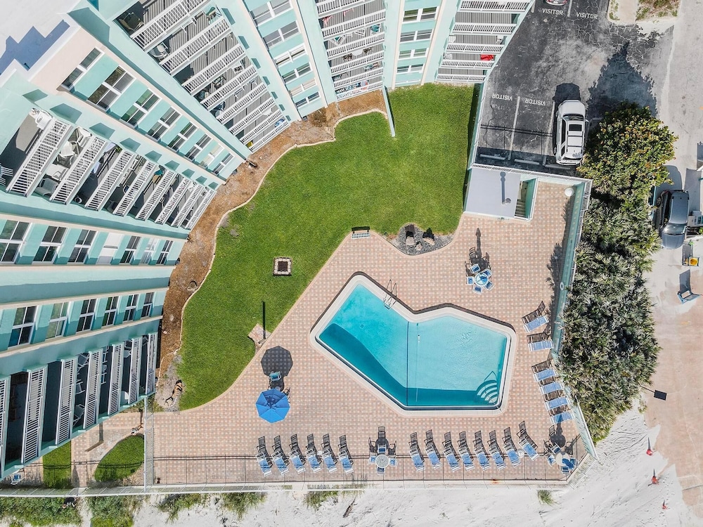 Coronado Towers 703 - photo 19