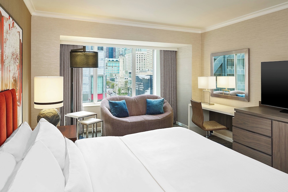The Westin Michigan Avenue Chicago - photo 23