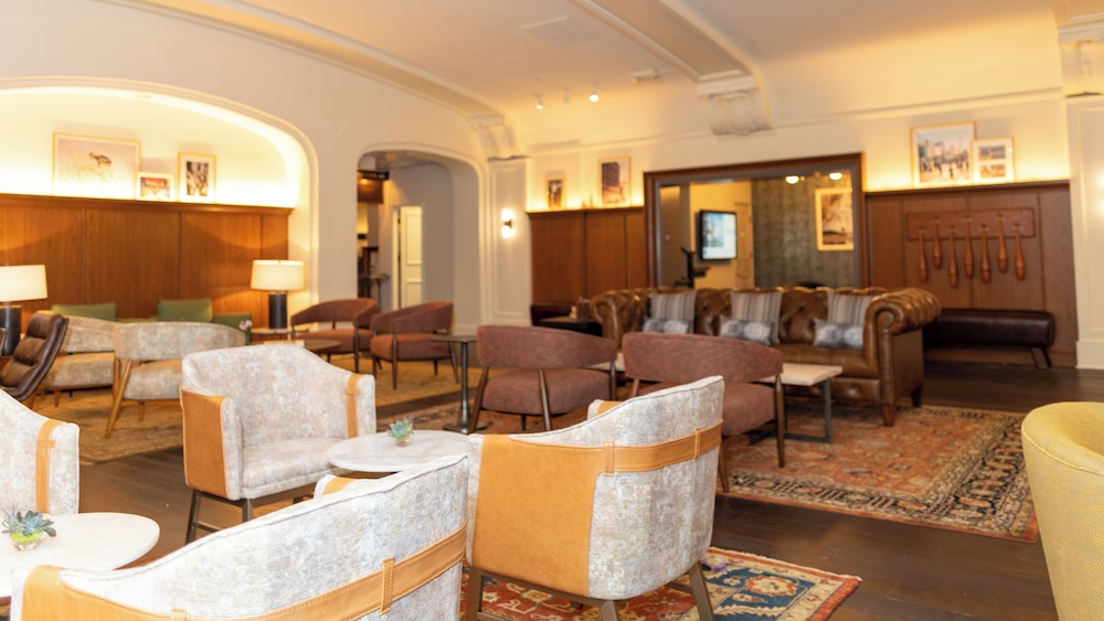 Harbor Court Hotel - photo 7