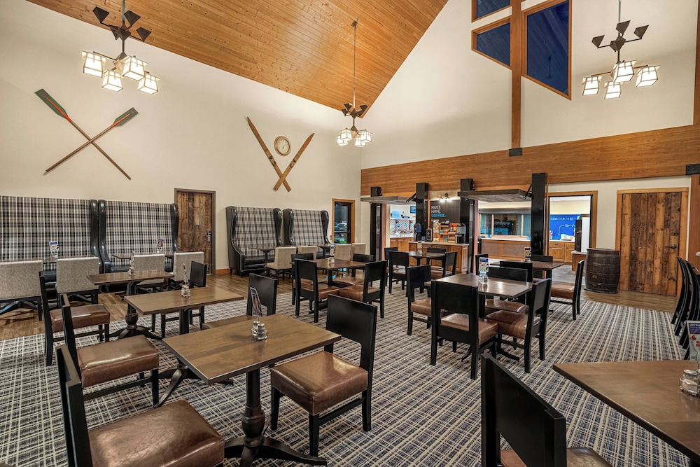 Holiday Inn Express & Suites Hayward by IHG - photo 80