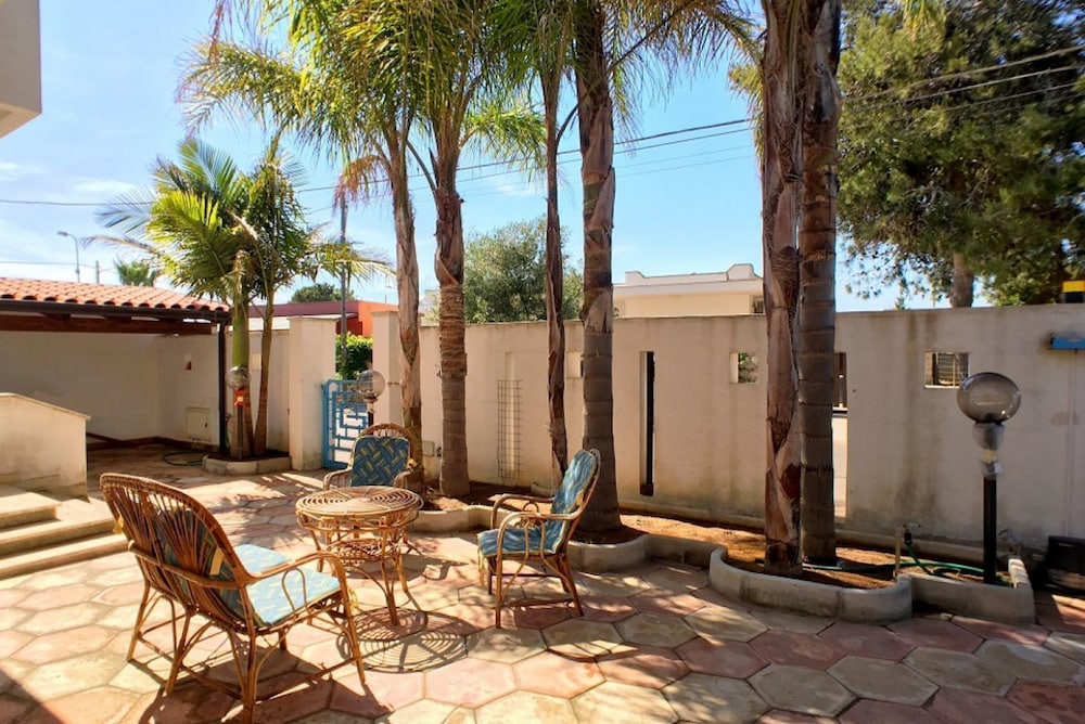 Villetta le Palme — hotel in Racale
