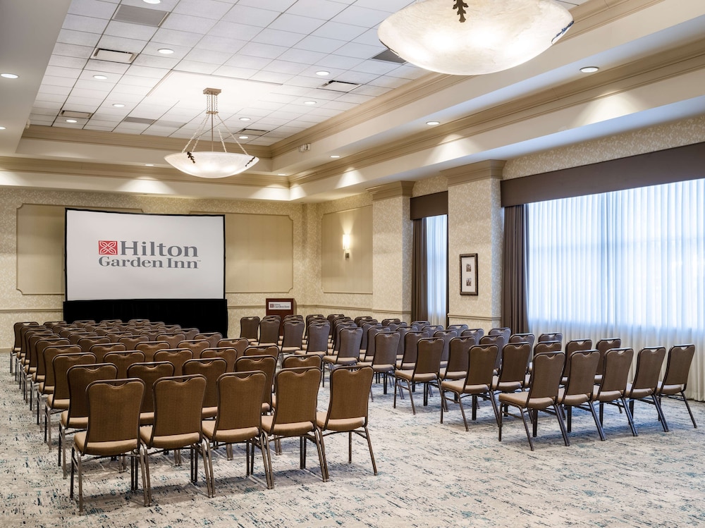 Hilton Garden Inn Cleveland Twinsburg - photo 42