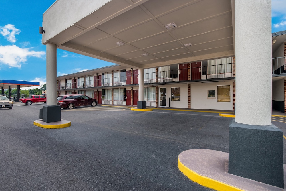 Red Roof Inn Columbia SC Airport - photo 32