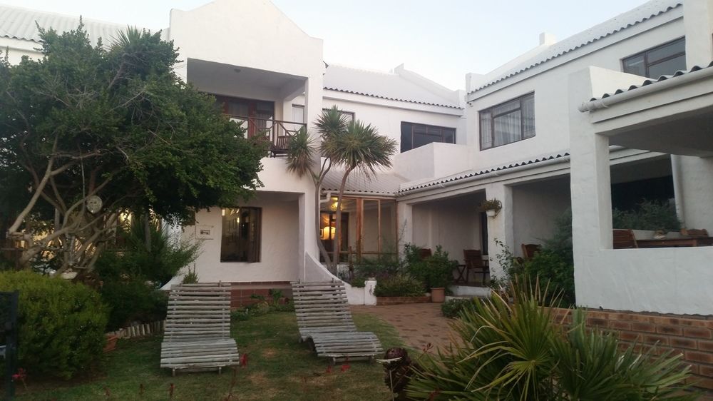 Saxon Lodge — 4-Star Luxury Hotel in Cape Town, South Africa